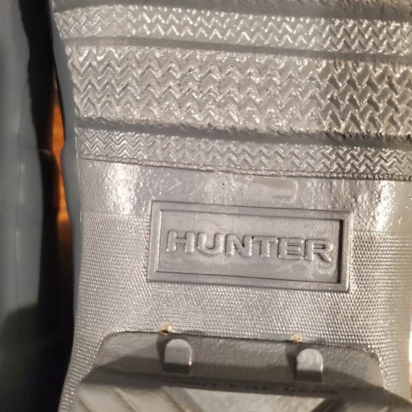 HUNTER Original Grey Short Gloss Boots - Picture 3 of 12